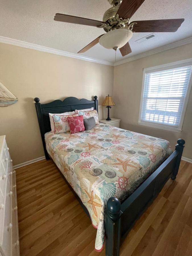 Beach Breeze 3, Pet Friendly, Walking Distance To Atlantic Ocean Free Parking Myrtle Beach Exteriör bild
