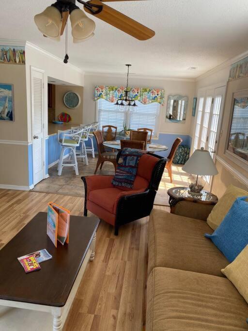 Beach Breeze 3, Pet Friendly, Walking Distance To Atlantic Ocean Free Parking Myrtle Beach Exteriör bild