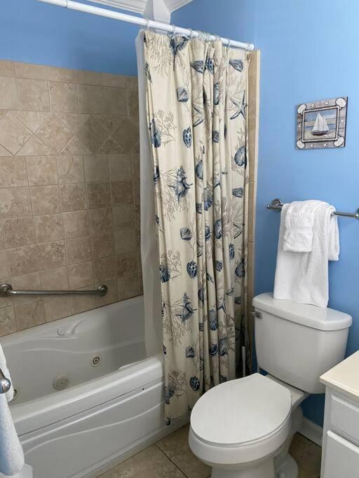 Beach Breeze 3, Pet Friendly, Walking Distance To Atlantic Ocean Free Parking Myrtle Beach Exteriör bild